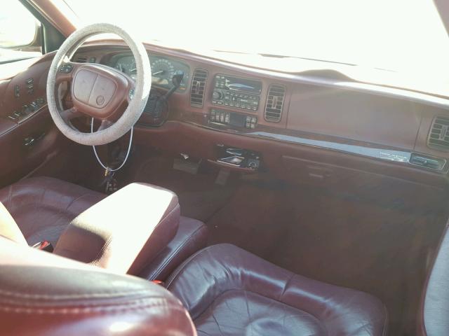 1G4CW52K7W4602821 - 1998 BUICK PARK AVENU MAROON photo 9