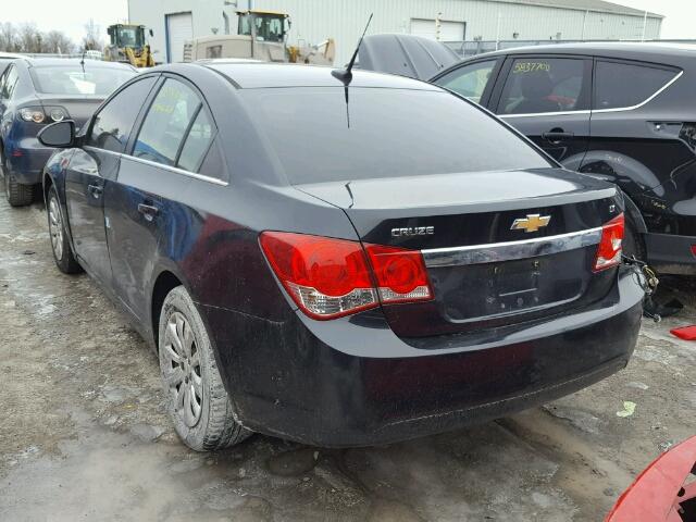 1G1PF5S91B7197530 - 2011 CHEVROLET CRUZE LT BLACK photo 3