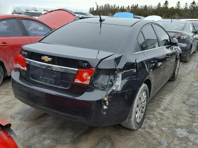 1G1PF5S91B7197530 - 2011 CHEVROLET CRUZE LT BLACK photo 4