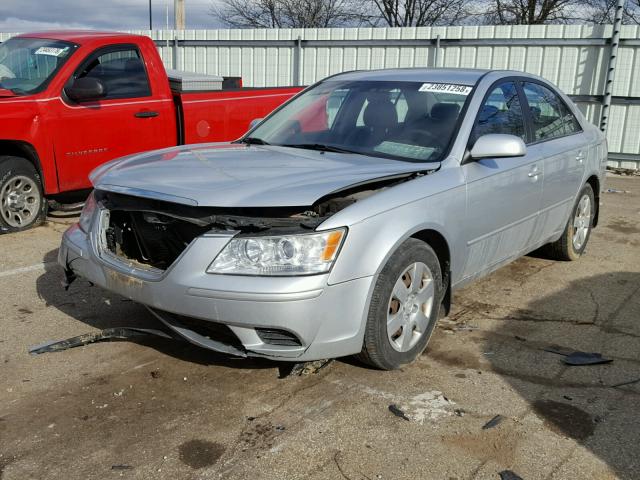 5NPET46C09H558677 - 2009 HYUNDAI SONATA GLS SILVER photo 2