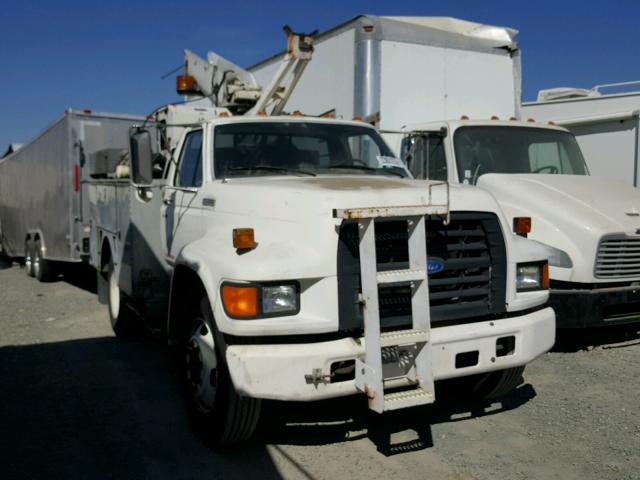 1FDMF70J7SVA82991 - 1995 FORD F700 WHITE photo 1