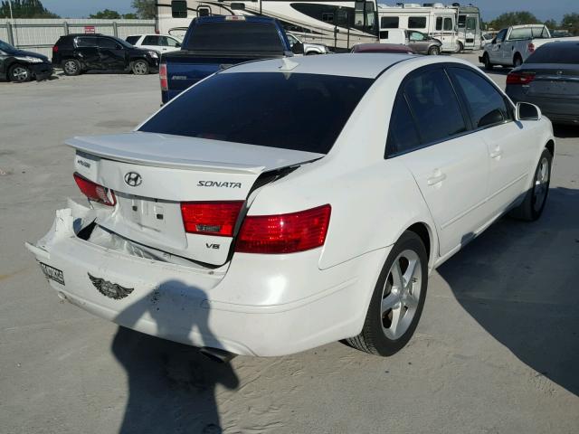 5NPEU46F49H472991 - 2009 HYUNDAI SONATA SE WHITE photo 4