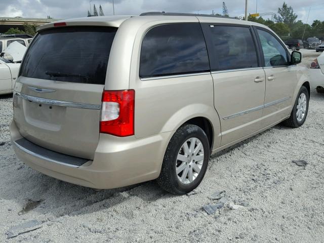 2C4RC1BG9FR706641 - 2015 CHRYSLER TOWN & COU GOLD photo 4