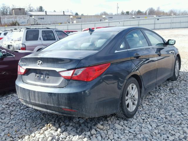 5NPEB4AC5BH243809 - 2011 HYUNDAI SONATA GLS BLUE photo 4