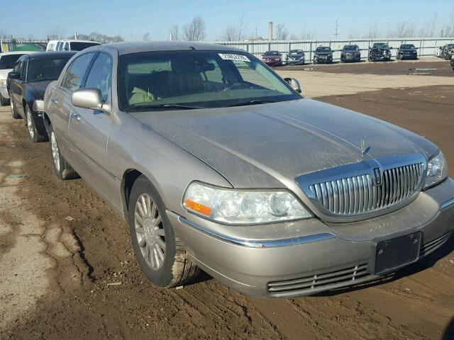 1LNHM82WX3Y612120 - 2003 LINCOLN TOWN CAR S SILVER photo 1