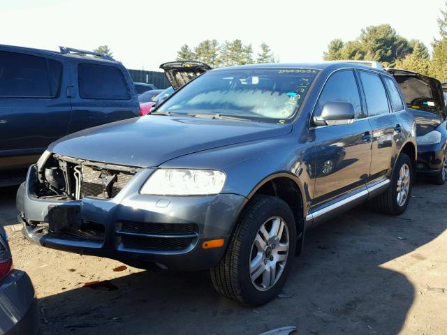 WVGEM67L74D025839 - 2004 VOLKSWAGEN TOUAREG 4. GRAY photo 2