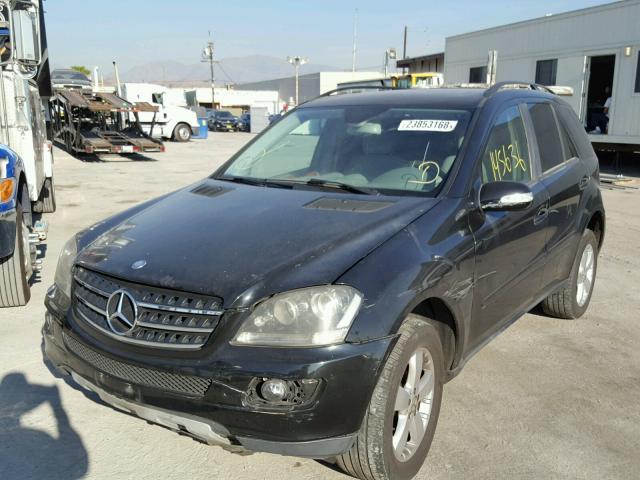 4JGBB86E36A001310 - 2006 MERCEDES-BENZ ML 350 BLACK photo 2