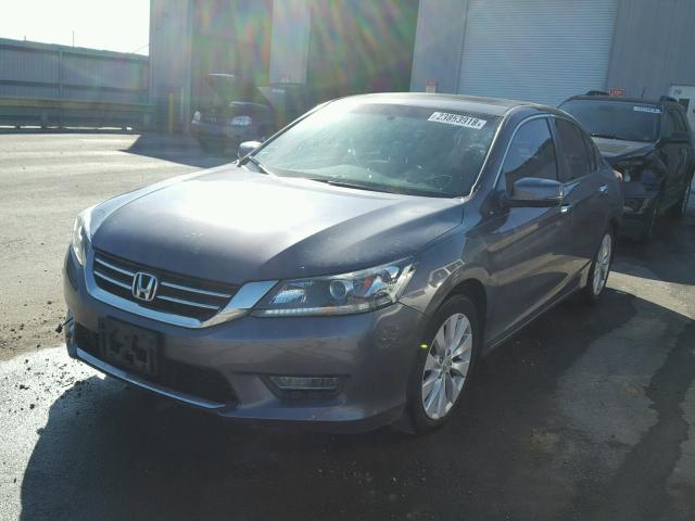 1HGCR2F77DA275899 - 2013 HONDA ACCORD EX CHARCOAL photo 2