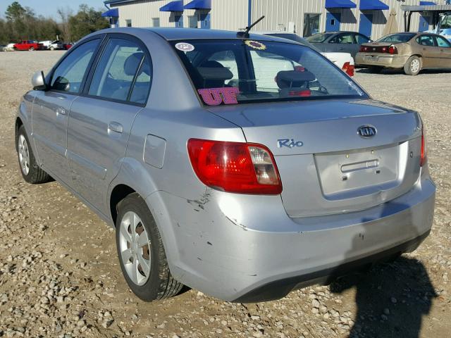 KNADH4A3XB6873004 - 2011 KIA RIO BASE SILVER photo 3