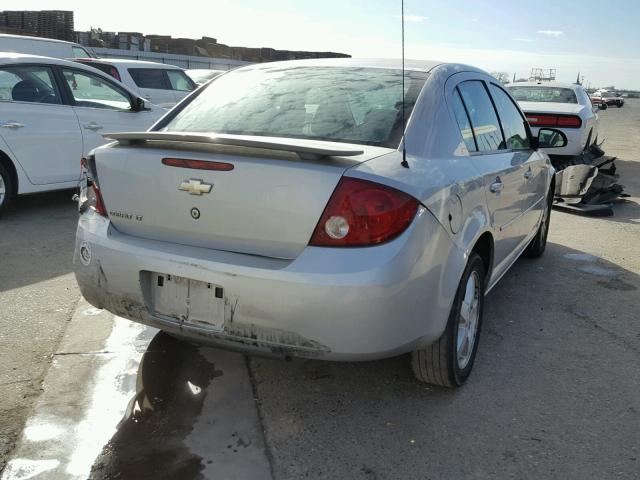 1G1AL55F367801066 - 2006 CHEVROLET COBALT LT SILVER photo 4