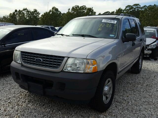 1FMZU62K24UC25138 - 2004 FORD EXPLORER X SILVER photo 2