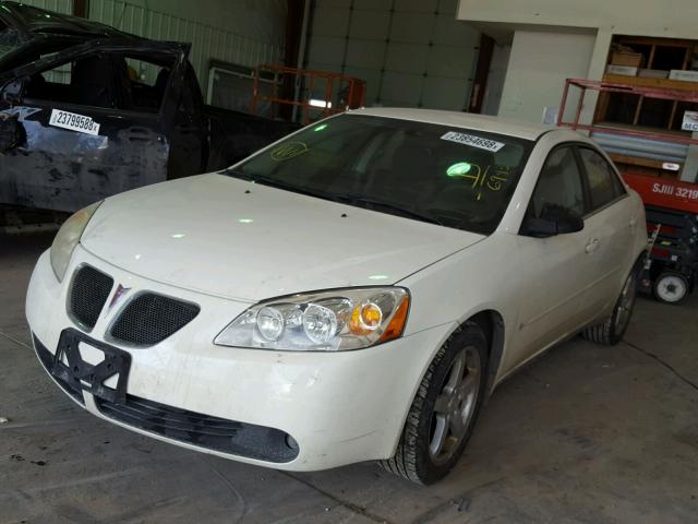 1G2ZG58N874116943 - 2007 PONTIAC G6 BASE WHITE photo 2