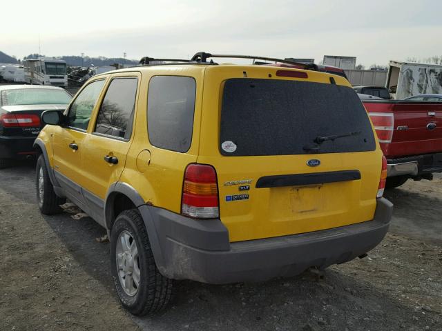 1FMYU04191KC38392 - 2001 FORD ESCAPE XLT YELLOW photo 3