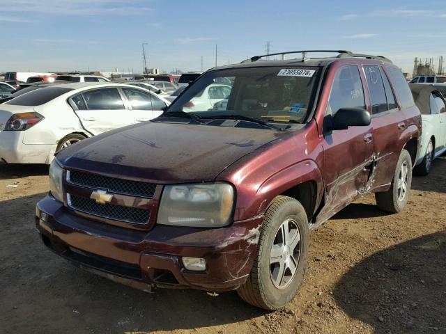 1GNDT13S862140703 - 2006 CHEVROLET TRAILBLAZE MAROON photo 2