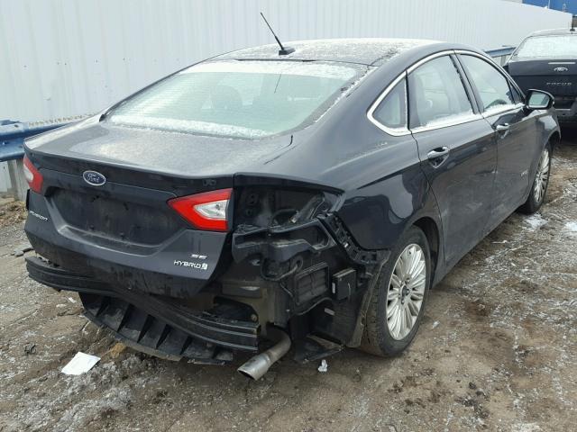 3FA6P0LU2FR256594 - 2015 FORD FUSION SE BLACK photo 4