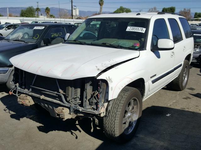 1GKEC13T55R142148 - 2005 GMC YUKON WHITE photo 2