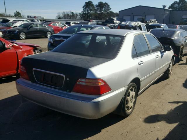 JH4KA9657YC011695 - 2000 ACURA 3.5RL SILVER photo 4