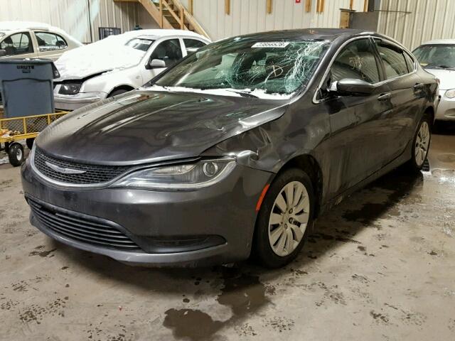 1C3CCCFB2GN130958 - 2016 CHRYSLER 200 LX GRAY photo 2