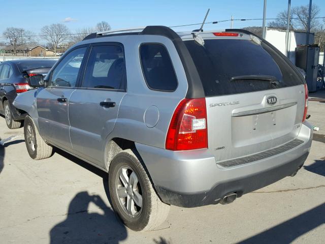 KNDJE723697600418 - 2009 KIA SPORTAGE L SILVER photo 3