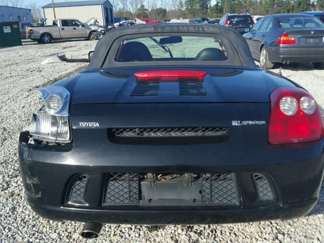 JTDFR320150072816 - 2005 TOYOTA MR2 SPYDER BLACK photo 6