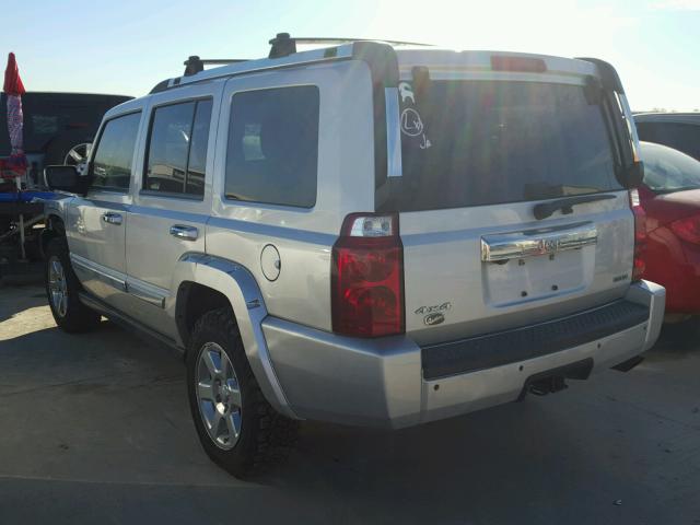 1J8HG68208C209961 - 2008 JEEP COMMANDER SILVER photo 3