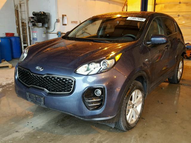 KNDPMCAC6H7167625 - 2017 KIA SPORTAGE L BLUE photo 2