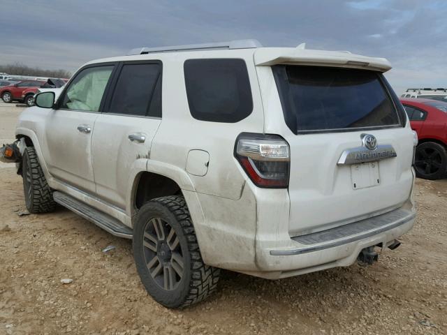 JTEBU5JR3F5245244 - 2015 TOYOTA 4RUNNER SR WHITE photo 3