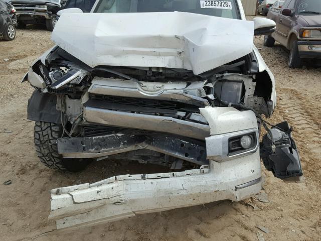 JTEBU5JR3F5245244 - 2015 TOYOTA 4RUNNER SR WHITE photo 7