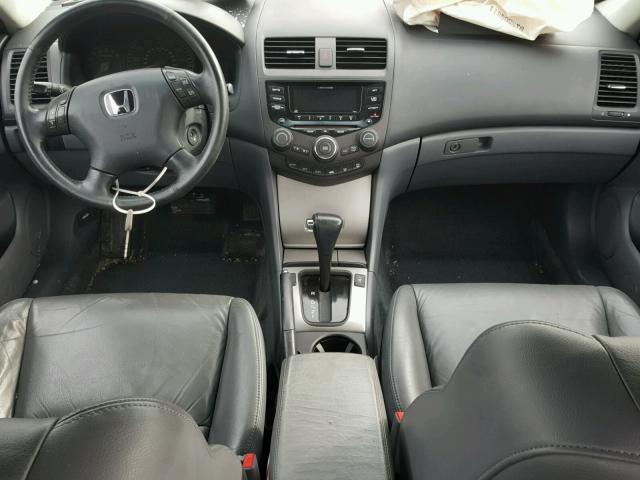 1HGCM66563A017781 - 2003 HONDA ACCORD EX RED photo 9