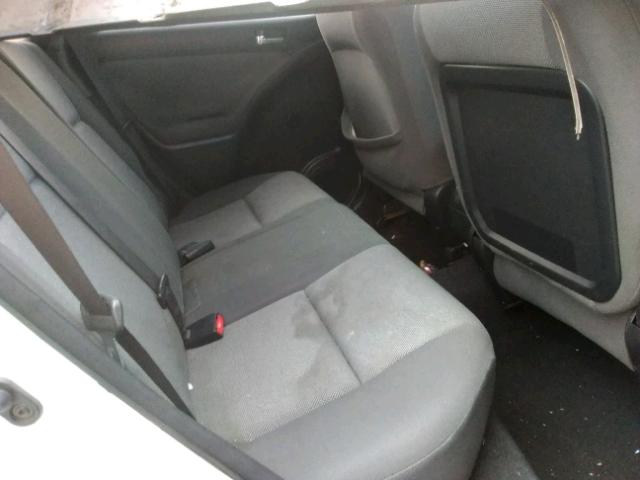 2T1KR32E73C073269 - 2003 TOYOTA MATRIX 白色 照片 6