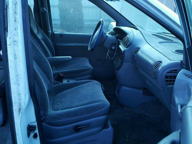 2B4FP25B8TR698604 - 1996 DODGE CARAVAN WHITE photo 5