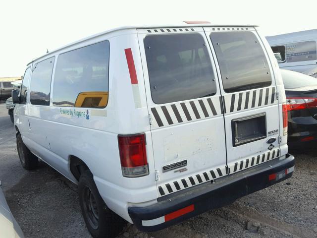 1FMNE3BL1DDA59715 - 2013 FORD ECONOLINE WHITE photo 3