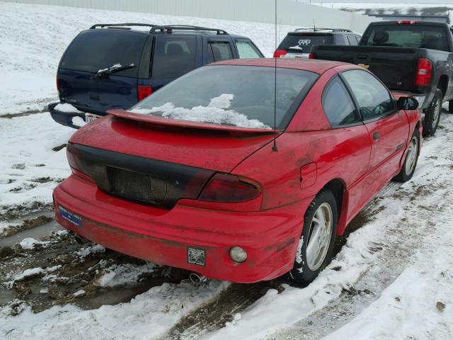 1G2JD12F827314929 - 2002 PONTIAC SUNFIRE GT RED photo 4