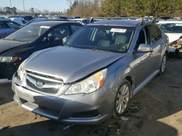 4S3BMCK60A3224403 - 2010 SUBARU LEGACY 2.5 SILVER photo 2