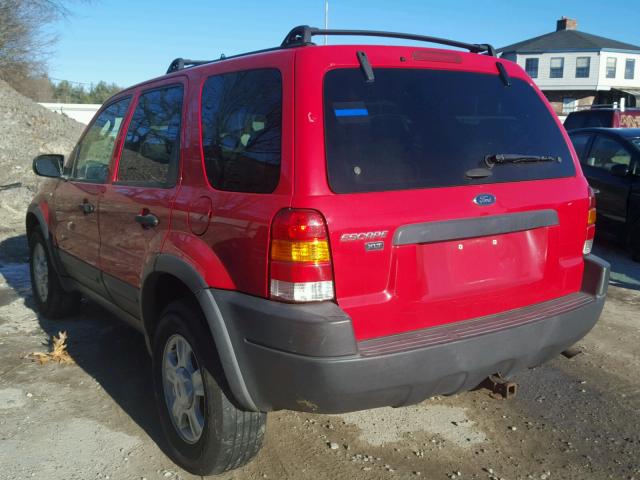 1FMYU041X2KC93578 - 2002 FORD ESCAPE XLT RED photo 3