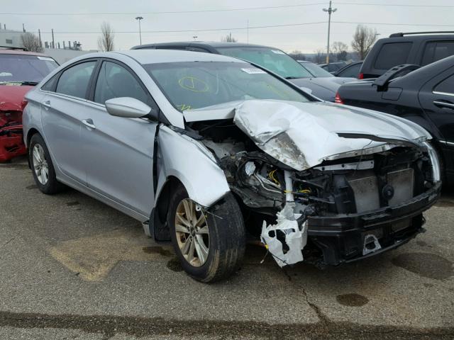 5NPEB4AC6BH005208 - 2011 HYUNDAI SONATA GLS SILVER photo 1