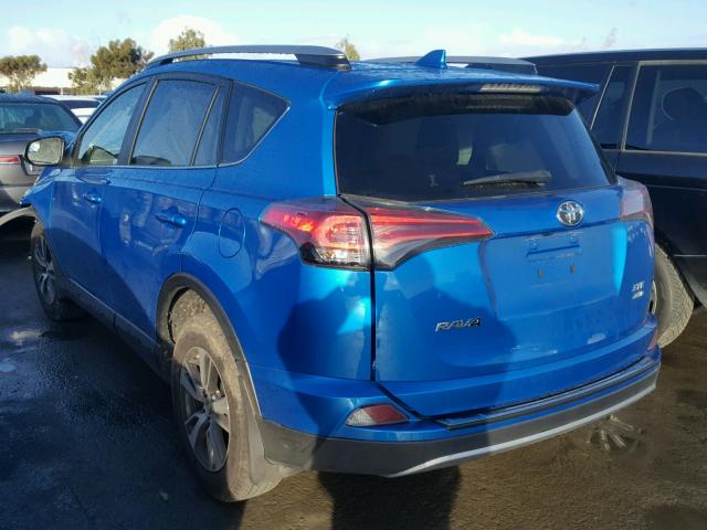 JTMRFREV5HD206837 - 2017 TOYOTA RAV4 XLE BLUE photo 3