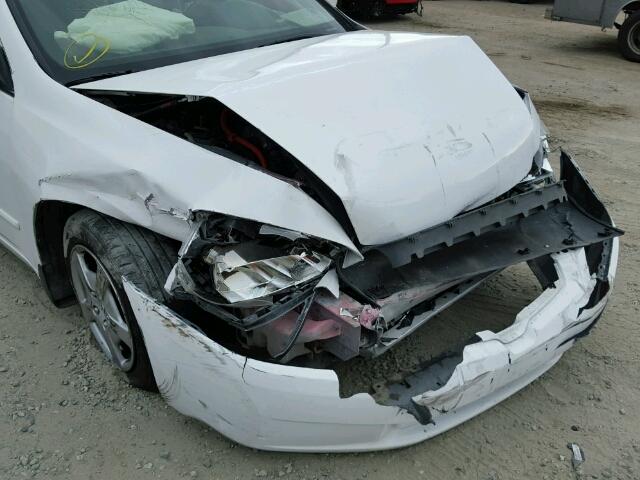 JHMCN36465C004276 - 2005 HONDA ACCORD HYB WHITE photo 9