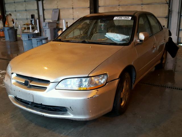 1HGCG5659YA157574 - 2000 HONDA ACCORD EX GOLD photo 2