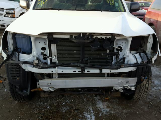 5TETU62N48Z490628 - 2008 TOYOTA TACOMA PRE WHITE photo 9