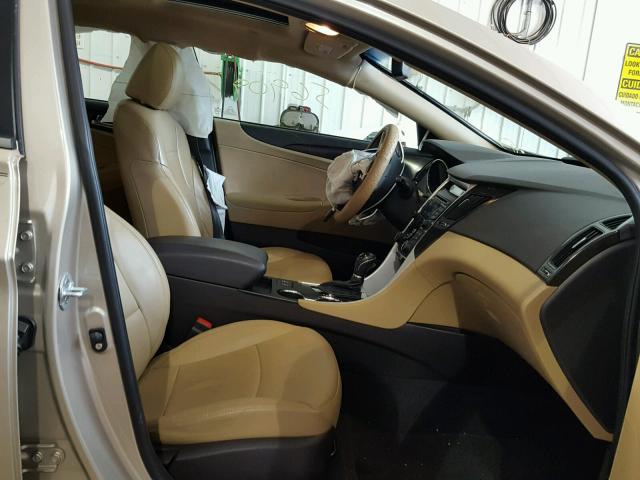 5NPEC4AB0CH328532 - 2012 HYUNDAI SONATA SE BEIGE photo 5