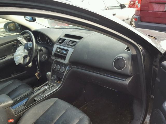 1YVHZ8CH2A5M00813 - 2010 MAZDA 6 I Noir photo 5