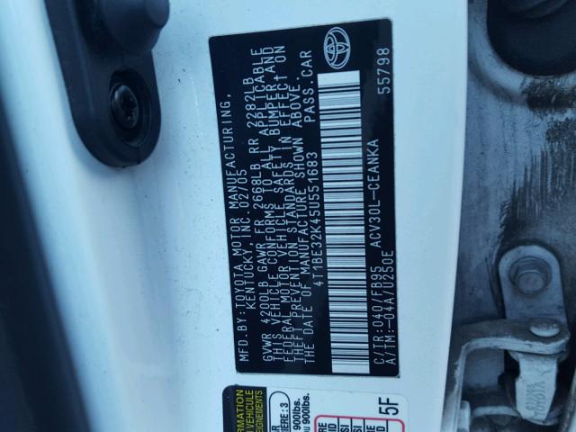 4T1BE32K45U551683 - 2005 TOYOTA CAMRY LE WHITE photo 10