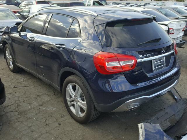 WDCTG4EB8JJ368300 - 2018 MERCEDES-BENZ GLA 250 BLUE photo 3