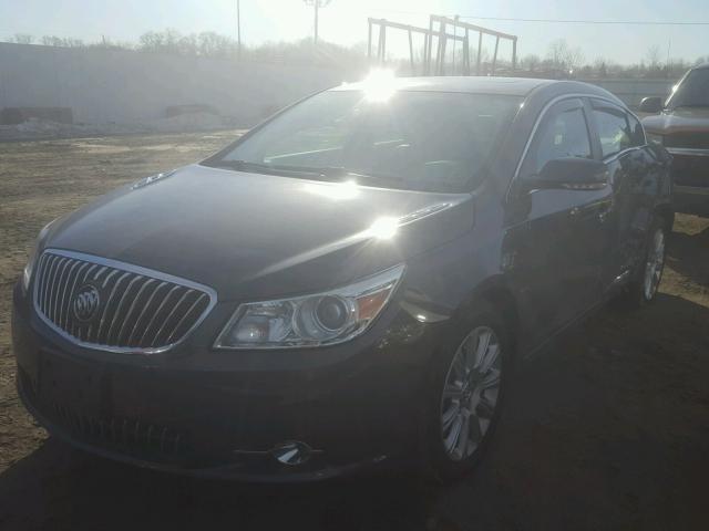 1G4GC5E32DF182613 - 2013 BUICK LACROSSE GRAY photo 2