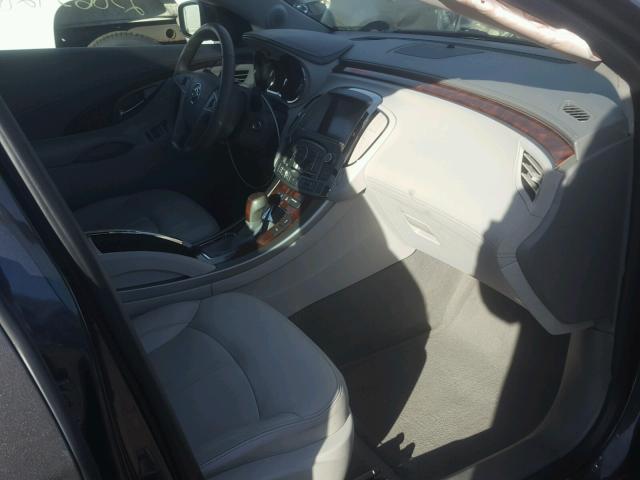 1G4GC5E32DF182613 - 2013 BUICK LACROSSE GRAY photo 5