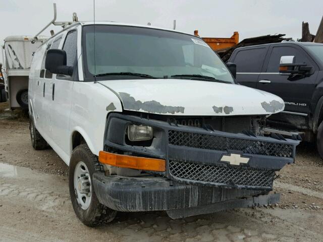 1GCGG29CX91100925 - 2009 CHEVROLET EXPRESS G2 WHITE photo 1