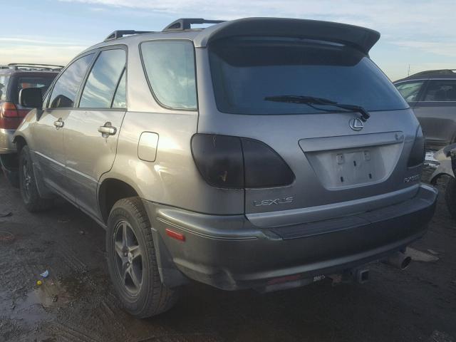 JT6HF10U8Y0165095 - 2000 LEXUS RX 300 SILVER photo 2