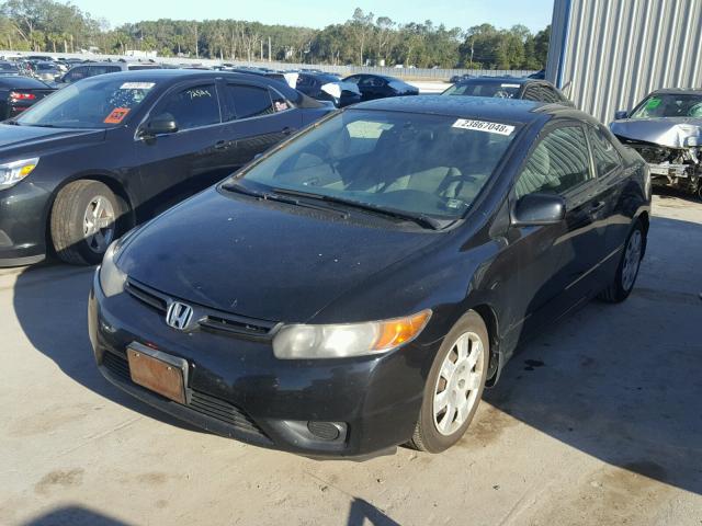 2HGFG12628H566232 - 2008 HONDA CIVIC LX BLACK photo 2