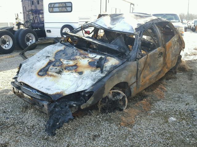 1FAFP55233G138890 - 2003 FORD TAURUS SES BURN photo 2